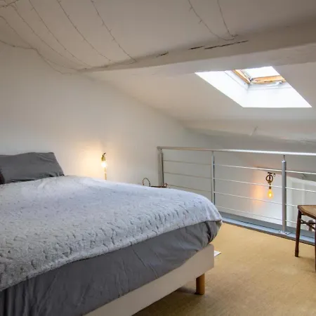 Lumineux Avec Mezzanine Au Coeur De - 43 M², Tout Equipe Et Proche Des Sites Touristiques - Fr-1-616-316 Appartamento Périgueux